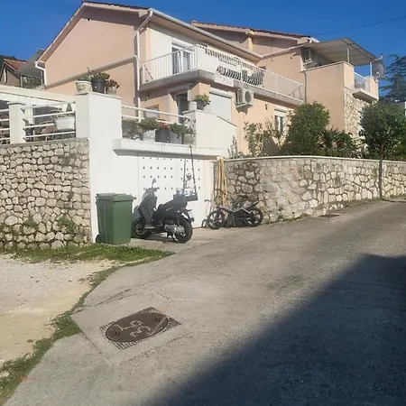 Grabar Apartman *